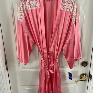 Apt. 9 Blush Satin Robe with Lace Detail NWT